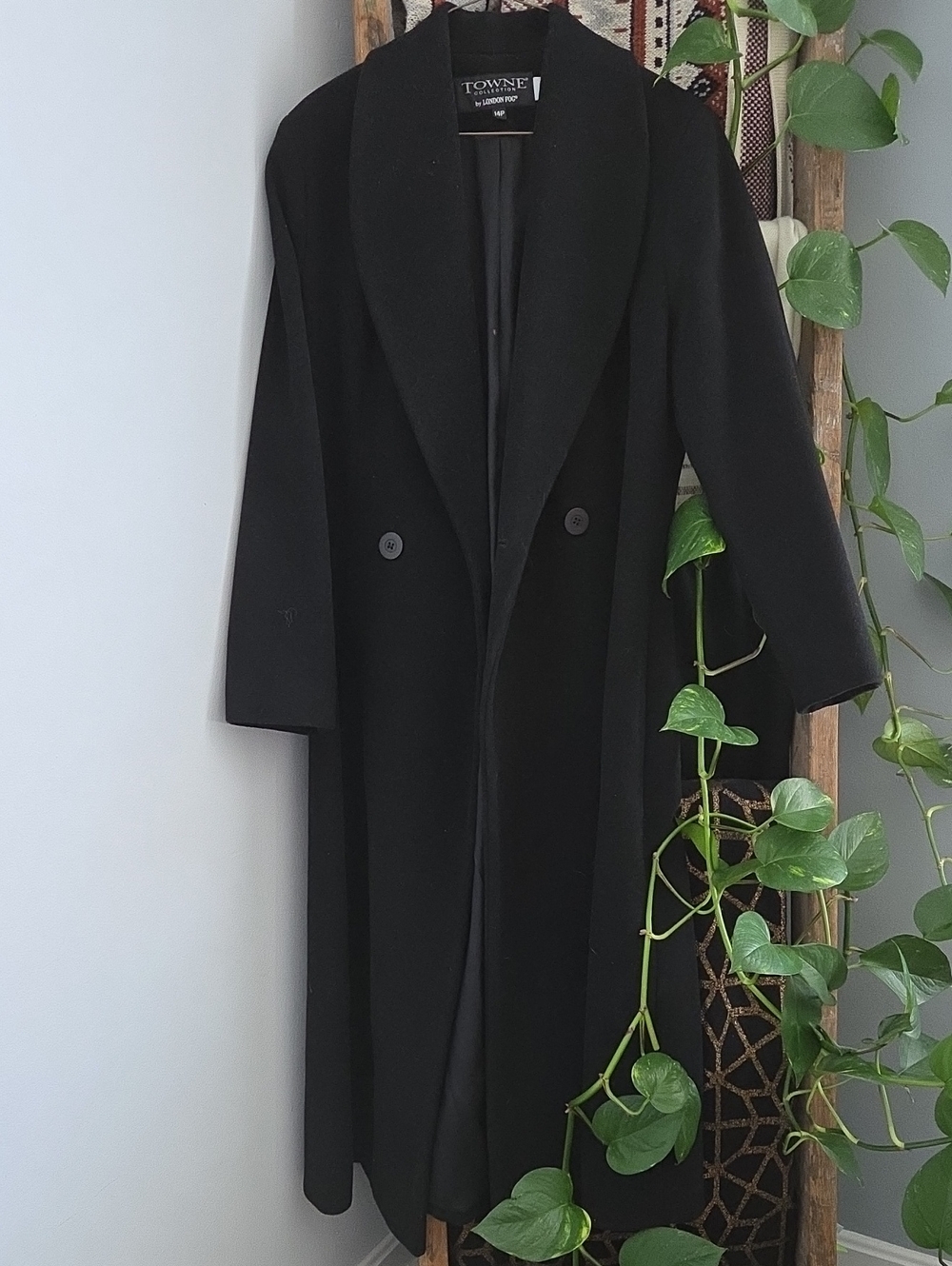 London Fog Black Double-Breasted Long Trench Coat 80% Lambs Wool